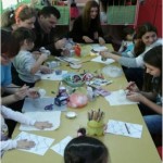 Pomoc roditelja u Novogodisnjim radovima - PU Nasa radost Smederevo 